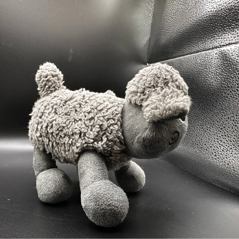 Sherpa CVS Exclusive Retired‎ Grey Embroidered  7